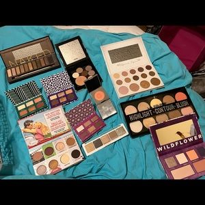 Huge makeup collection